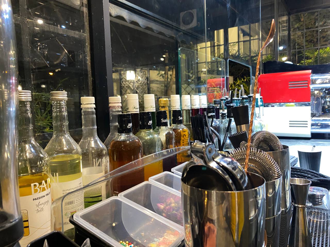 عروسی در باغ شکیل